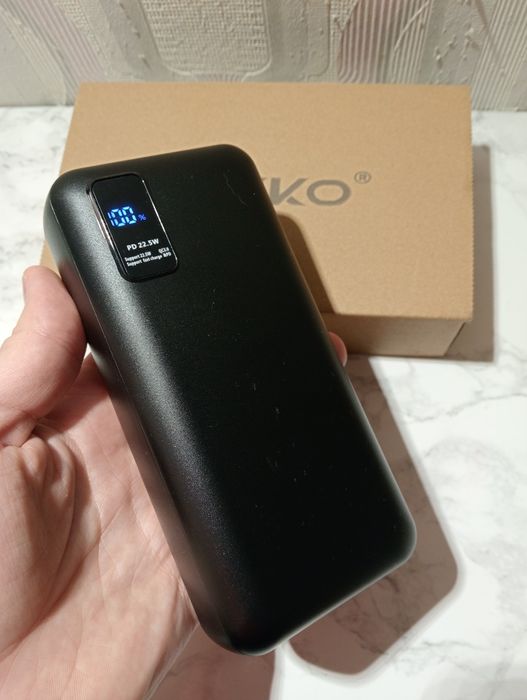 Новий павербанк на 50000 ампер