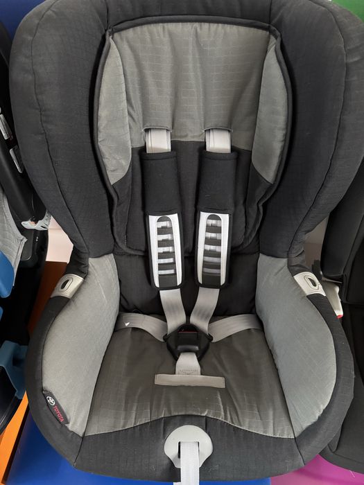 Автокрісло Toyota