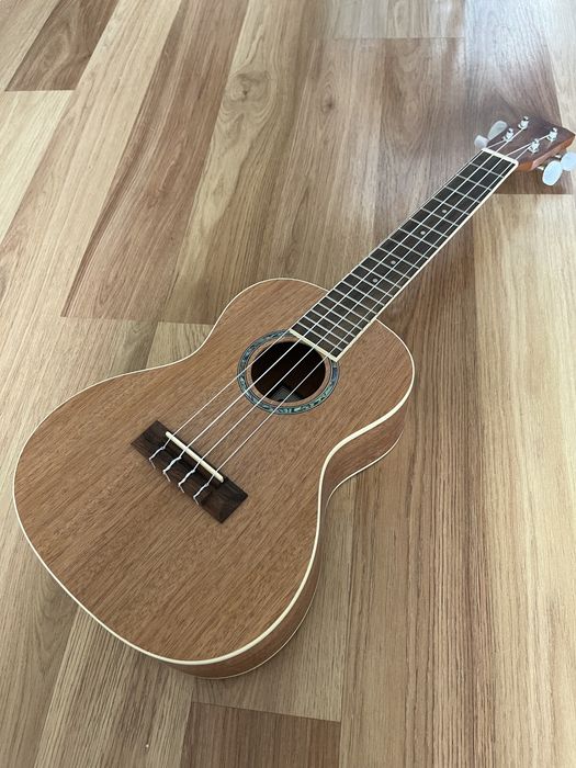 Ukulele Cordoba 15CM