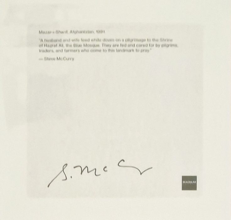 Steve McCurry - Mazar-i-Sharif, Afhganistan. 1991
