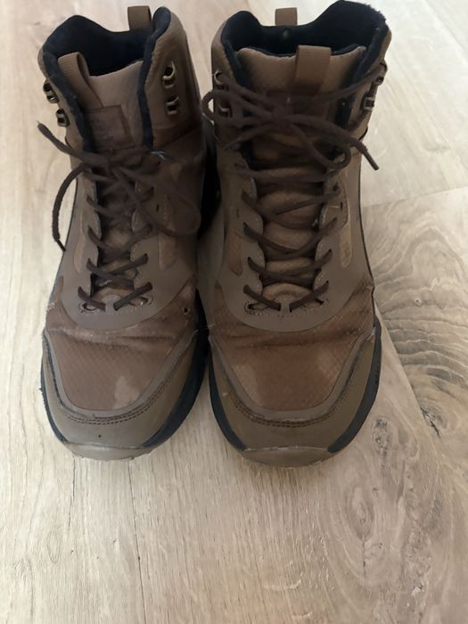 Meskie buty sznurowane za kostke