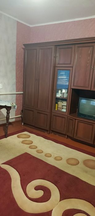 Здається будинок для військових