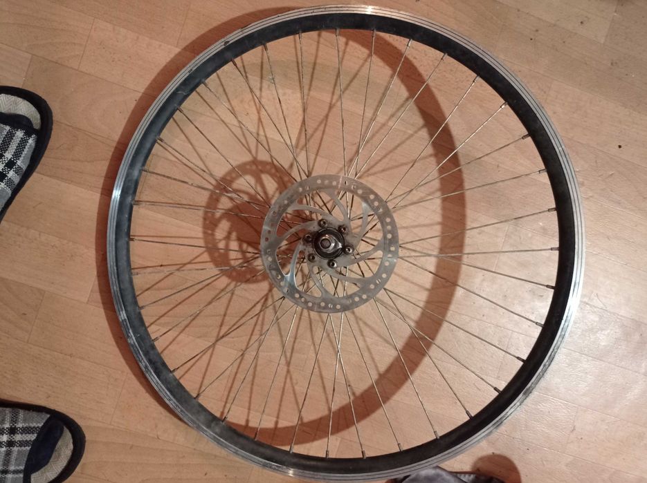 Колеса и покрышки на велосипед