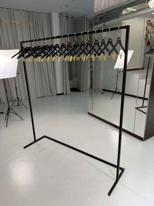 Вішалка рейл у стилі LOFT, індивідуальна вішалка під замовлення