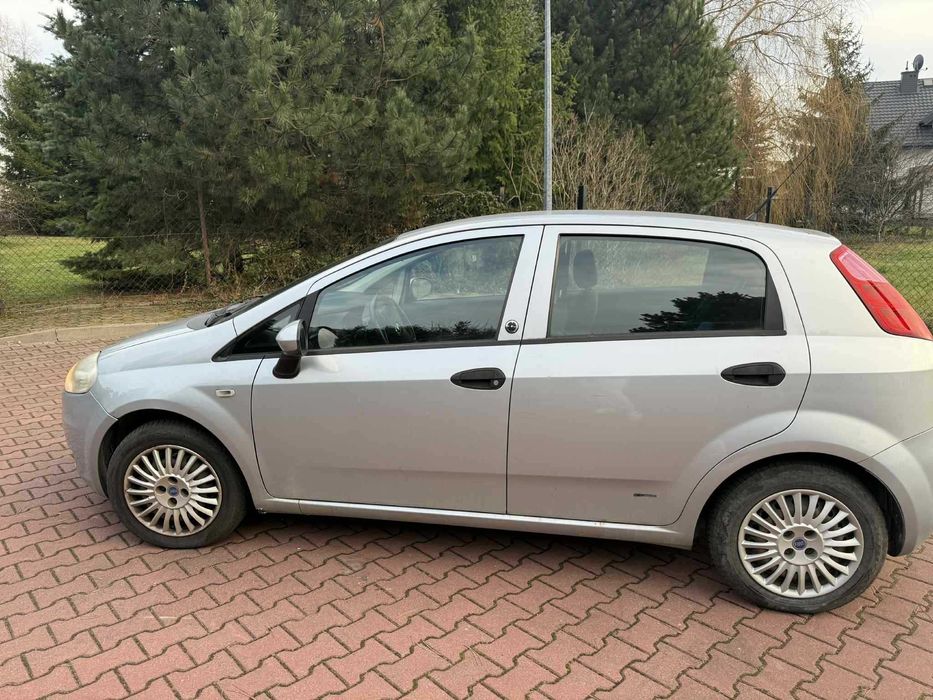 Zadbany Fiat Punto 1.2 Benzyna - Idealny do Miasta! Niski przebieg !