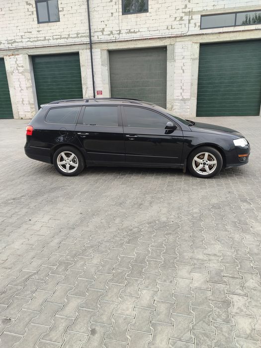 Авто  Фольксваген б-6