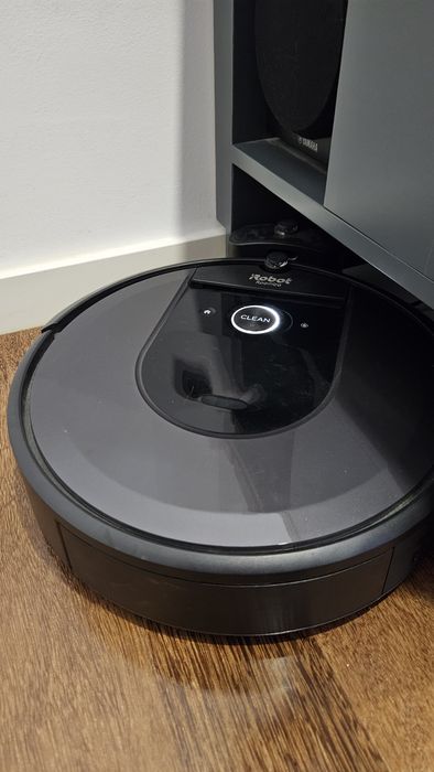 iRobot roomba i7