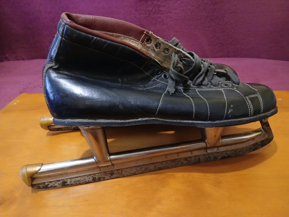 Чоловічі ковзани шкіряні, 44 р.