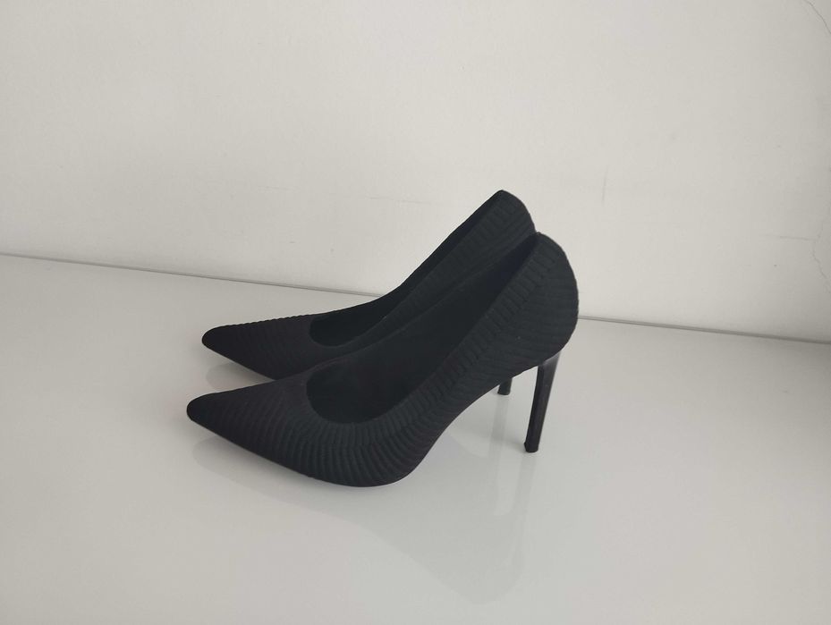 Buty na obcasie Zara 39