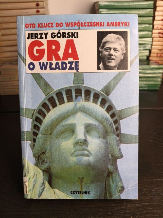 Książka pod tytułem gra o władzę ⁷⁵