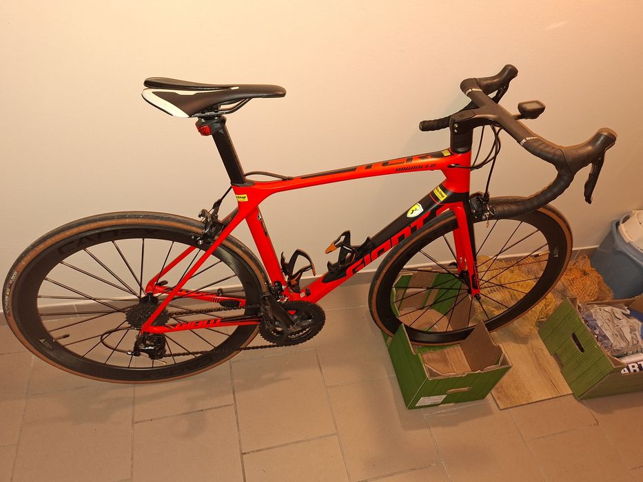 Rower szosowy Giant Tcr Advanced 2 full Carbon - 1 właściciel, mały przebieg, po serwisie. Rama M/L.