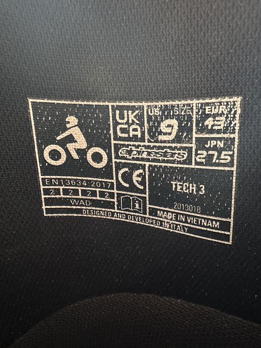 Мотоботы Alpinestars Tech 3 практически новые