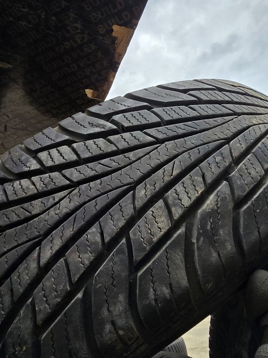 215/70R16 Maxxis Victra SUV M+S 8мм