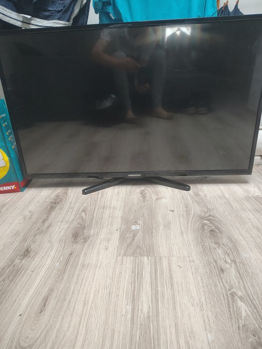 Telewizor Medion 42 cale