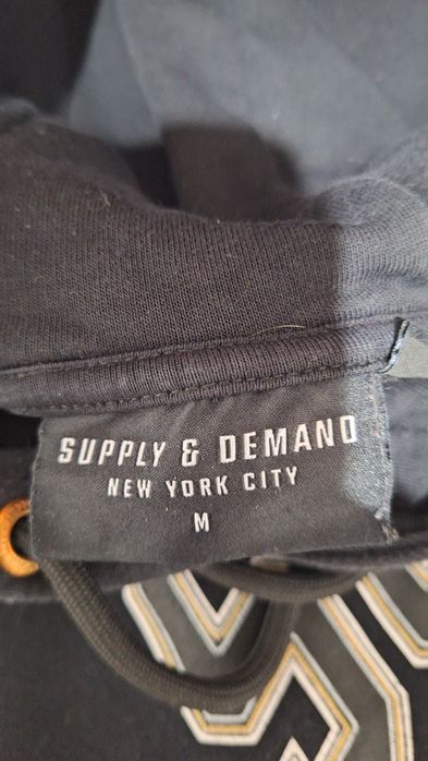 SUPPLY Training Suit447200492184545281