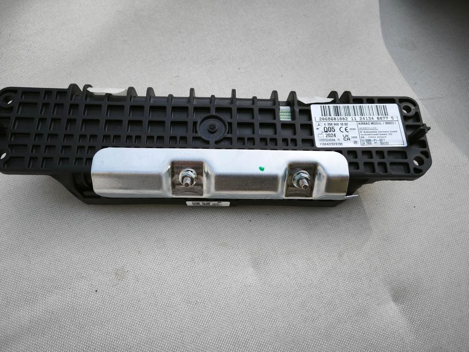 Airbag de joelhos Mercedes classe C w206
