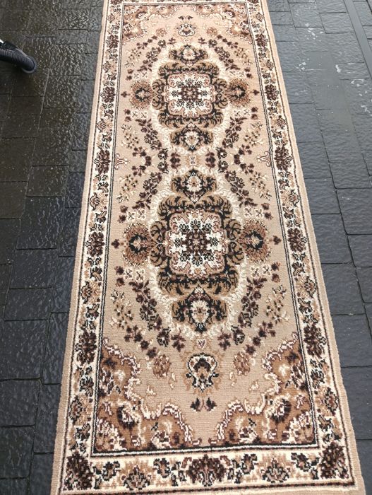 Pranie i czyszczenie tapicerki meblowej oraz dywanow