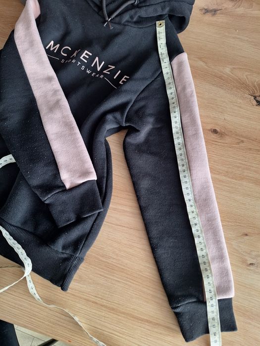 Bluza dziewczęca 10-12lat, z kapturem, kangurka