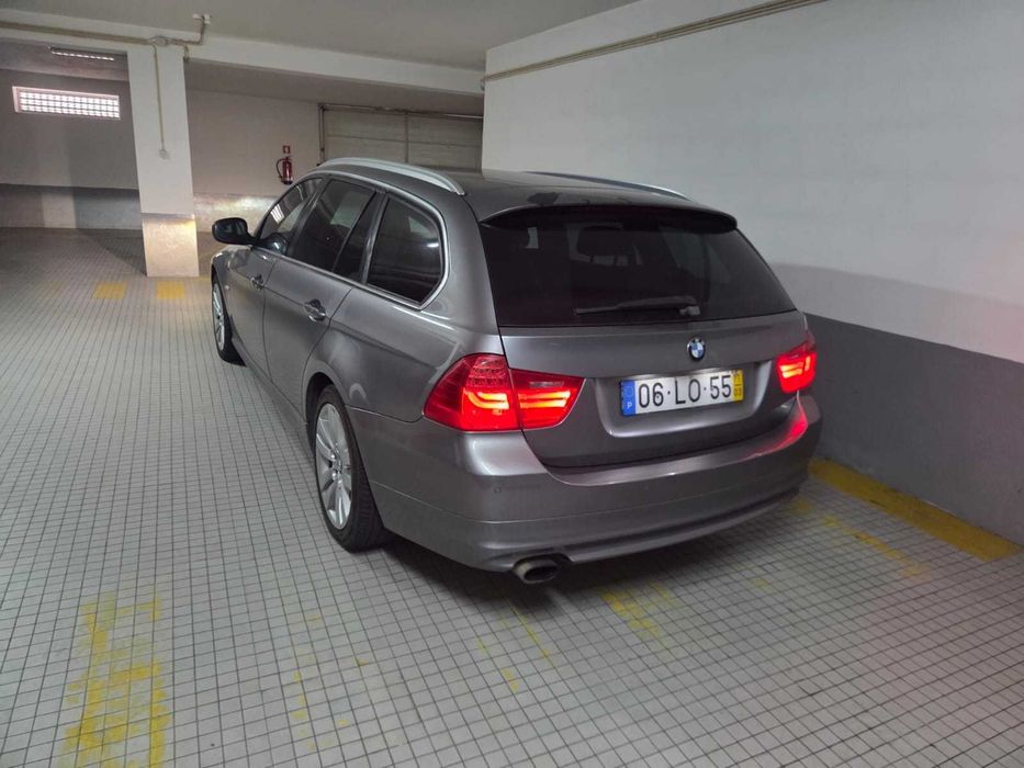 BMW 320D LCI 2011