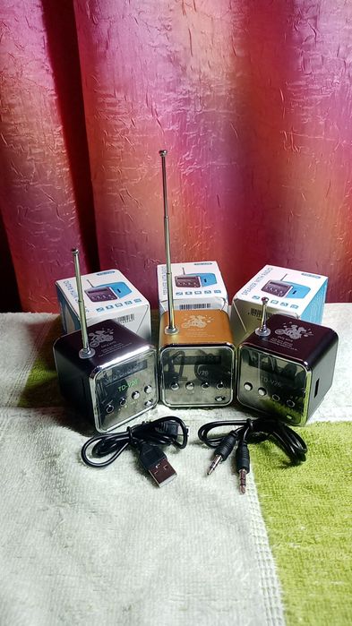 Продам новые радиоприемники цена за комплект  580 грн.