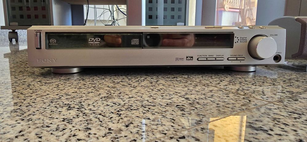 Sistema de som 5.1 Sony DAV S800 + HDMI
