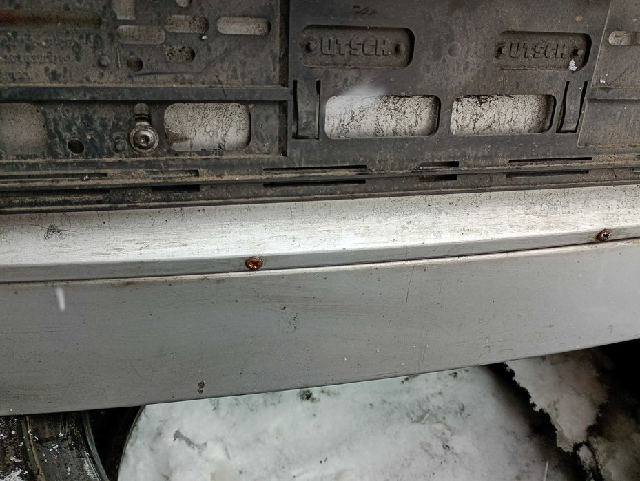klapa mercedes w203 kombi srebrna prosta do malowania