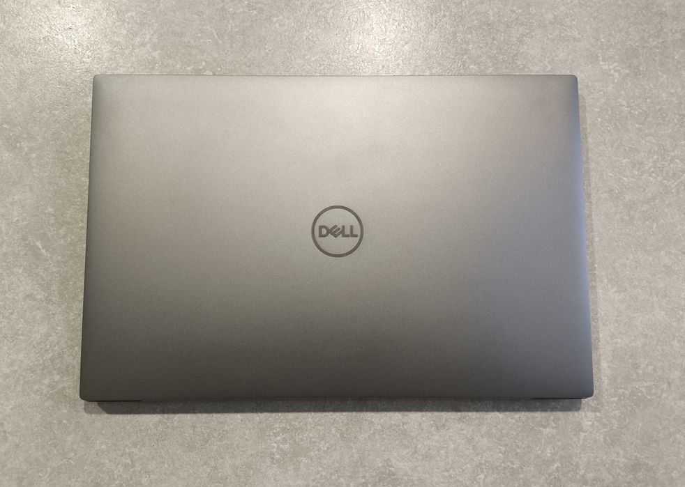 Dell Precision 5750 (XPS 9700) 17.3"/i7-10Gen/16Gb/265Gb/Quadro T2000