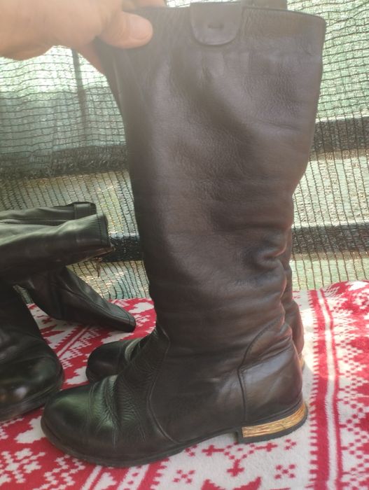 Продам зимние сапоги натуральная кожа размер 36