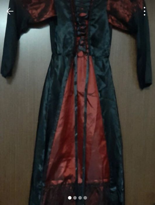 Vestido de fantasia.