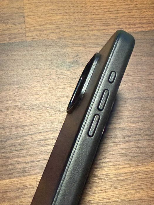 iPhone 15 Pro Capa Otterbox MagSafe