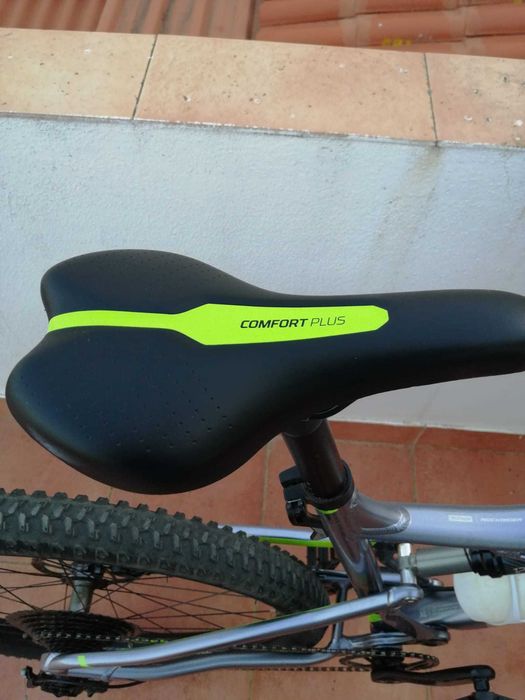 Bicicleta ST900S como nova