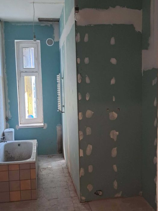 Mieszkanie w idealnej lokalizacji, po remoncie, wraz z garażem.