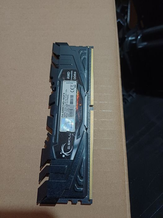Модуль оперативної пам'яті G.Skill Flare X DDR4 F4-3200C14D-16GFX