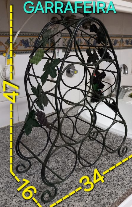 GARRAFEIRA METÁLICA 8 GARRAFAS.Casa,Cozinha,Restaurante,Café,Campismo.