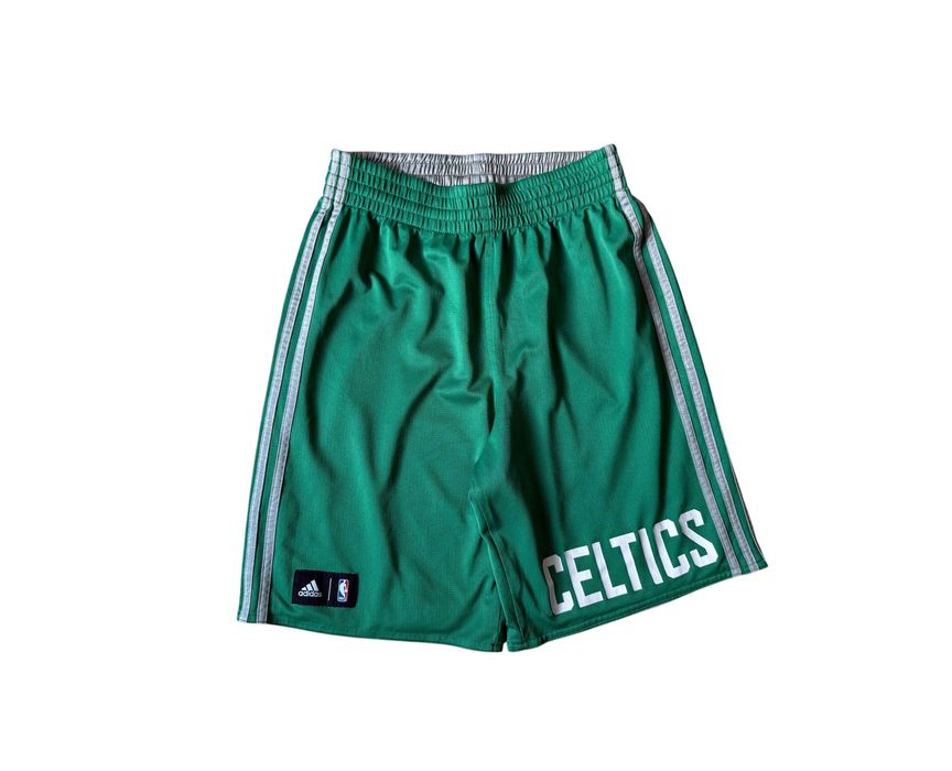 Adidas Boston Celtics NBA dwustronne spodenki, rozmiar M, stan bardzo dobry