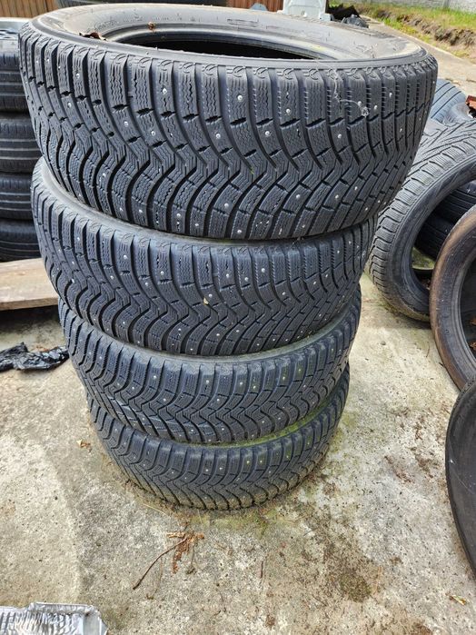 Michelin opony zimowe z kolcami 255/60R18 Discovery Land Rover