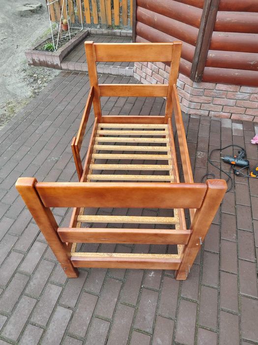 Продам дитяче ліжечко 128*66*80 з матрацами
