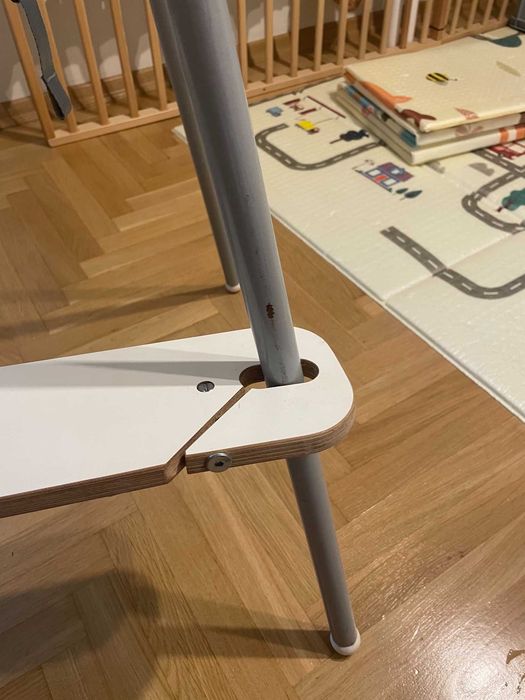 Krzesełko Ikea antilop z podnóżkiem