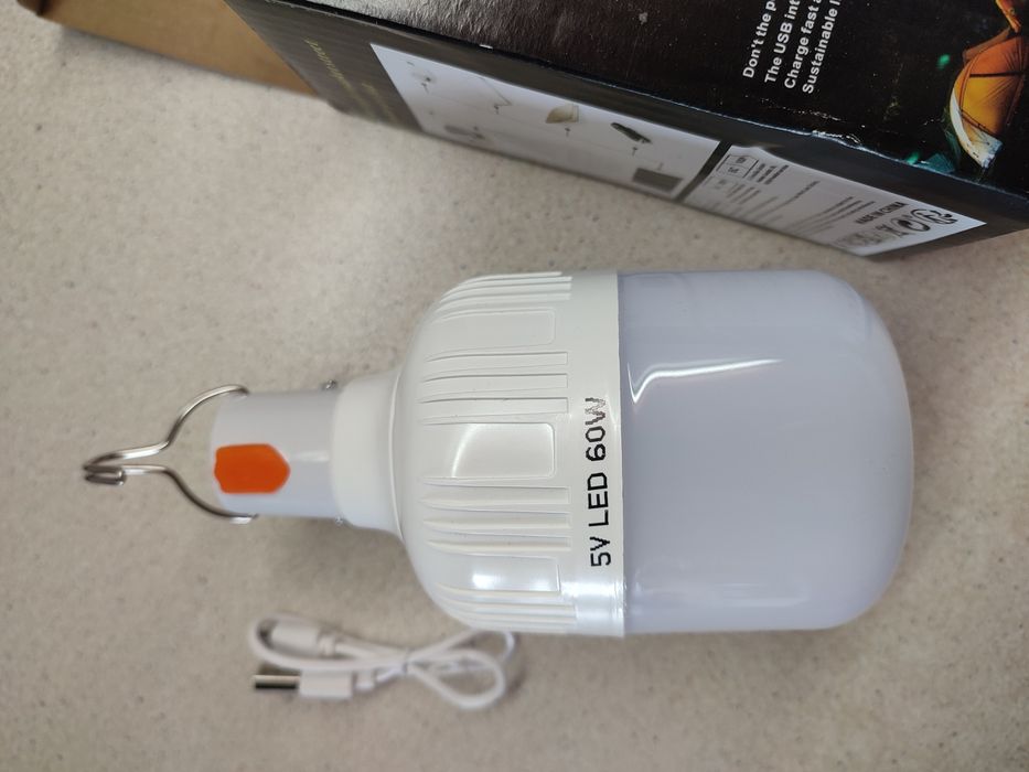Аккумуляторна LED лампа 60W