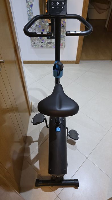 Vendo bicicleta estática Domyos 140