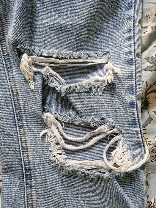 Jeansy z dziurami Pull&Bear rozmiar 38