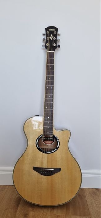 Gitara Yamaha apx 500