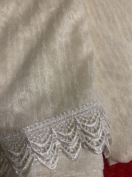 Гардины 2 шт молочного цвета с небольшим отливом