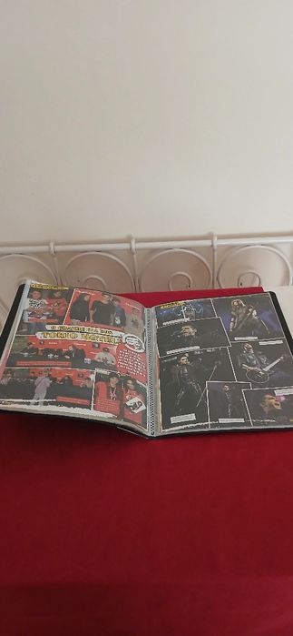 Dossier Tokio Hotel, novo