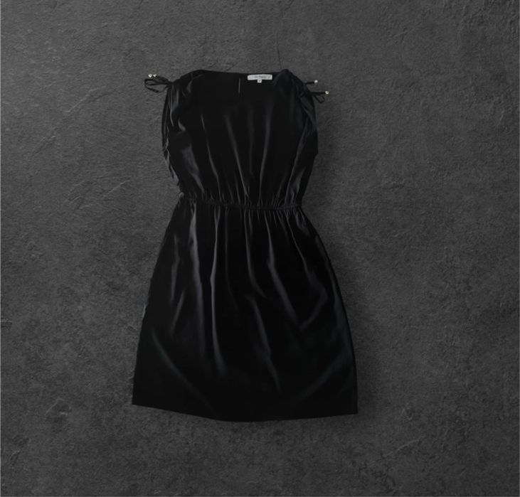 Sukienka czarna codzienna