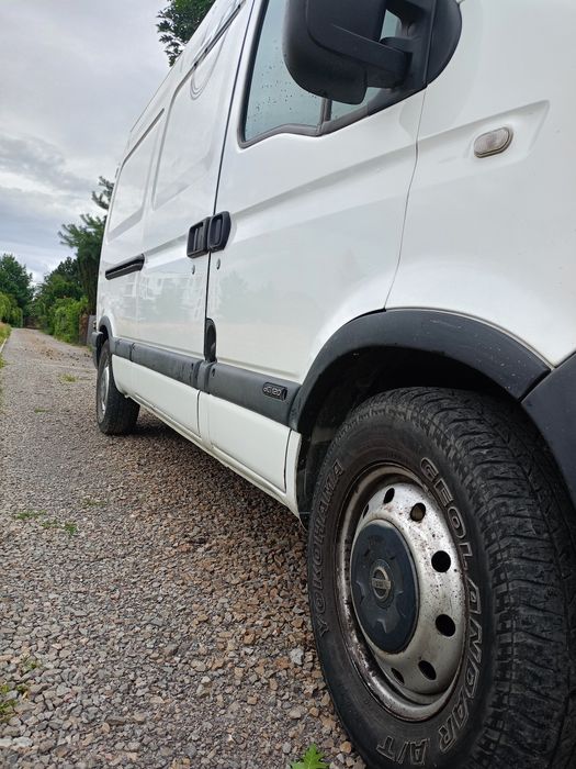 Opel Movano Renault  Master  2008 rok 2.5 CDTI