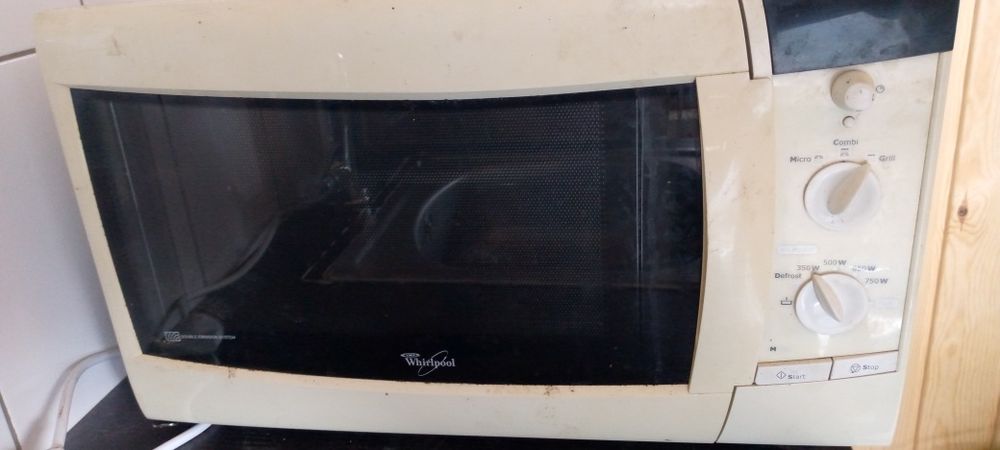 Микроволновка на запчасти