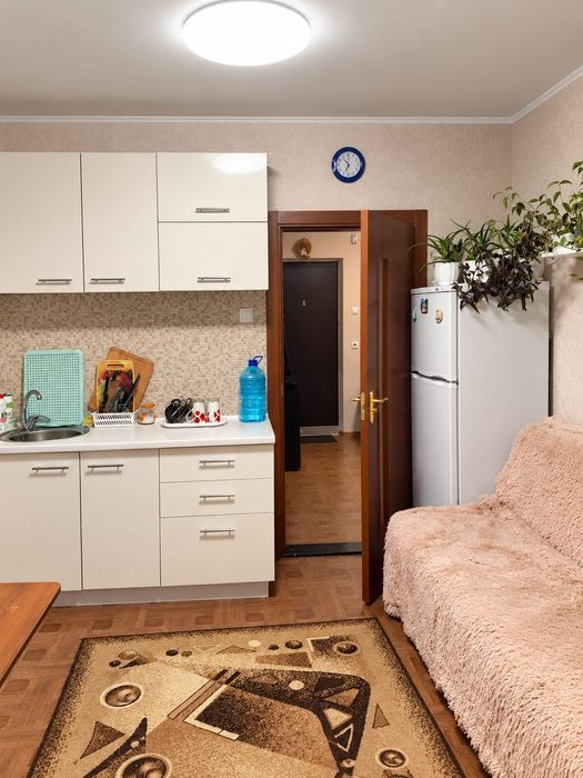 продам от частника  евро двушку 55 кв.  Вышгород . Ул. Кургузова 11-Б ЖК Ярославичи -2 за 56 000 долл