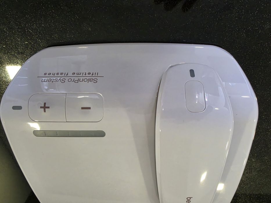 Depiladora a Luz Pulsada Beurer IPL 10000 + SalonPro System Branco