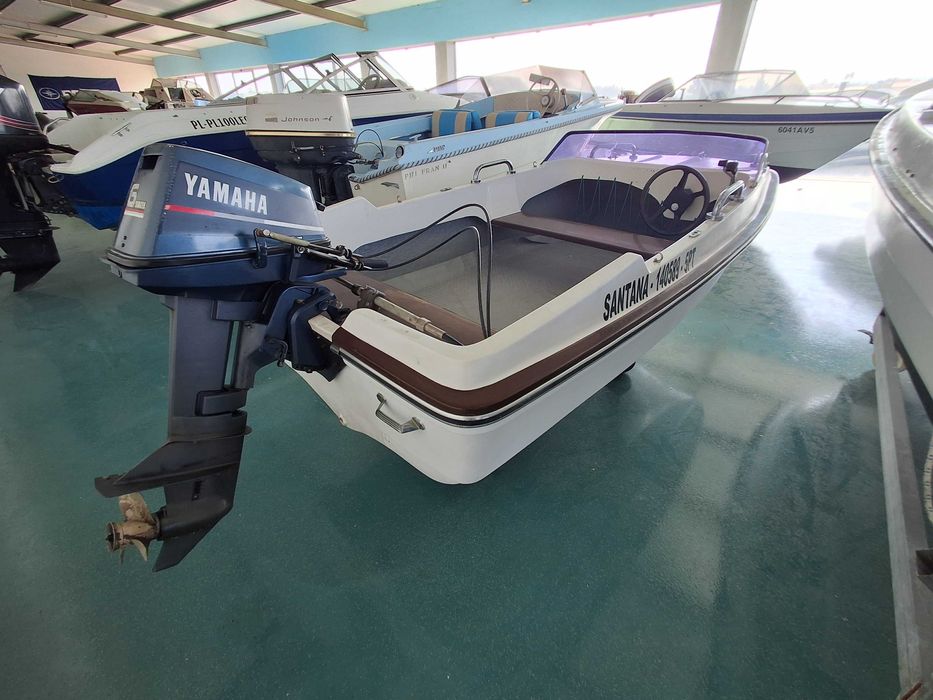 Barco VIMAR 320 com o motor YAMAHA 6HP